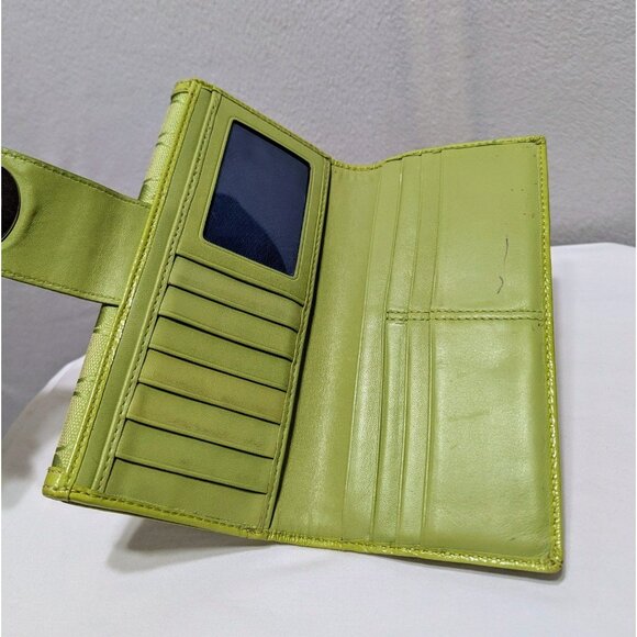Coach Signature Canvas Patent Leather Turn Lock Long Wallet Lime Green Silver - Picture 9 of 12